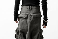 Load image into Gallery viewer, A.F ARTEFACT HEAVY CROTCH CARGO PANTS / LOW COUNT DENIM (COLD DYED / GREY)