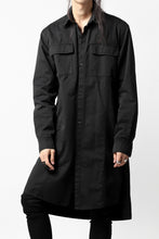 Load image into Gallery viewer, A.F ARTEFACT MILITARY LONG SHIRT / TYPEWRITTER CLOTH (REACTIVE DYED BLACK)