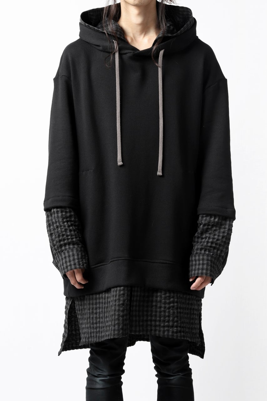 Load image into Gallery viewer, A.F ARTEFACT &quot;Trunk-Show&quot; COMBINATION SWEAT SHIRT HOODIE (BLACK x GREY CHECK)