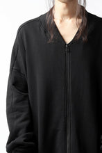Load image into Gallery viewer, A.F ARTEFACT &quot;Trunk-Show&quot; LONG MA-1 / COTTON SWEAT (BLACK)