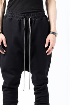 Load image into Gallery viewer, A.F ARTEFACT &quot;THIN-DROP&quot; SWEATER SARROUEL SKINNY (PLAIN)