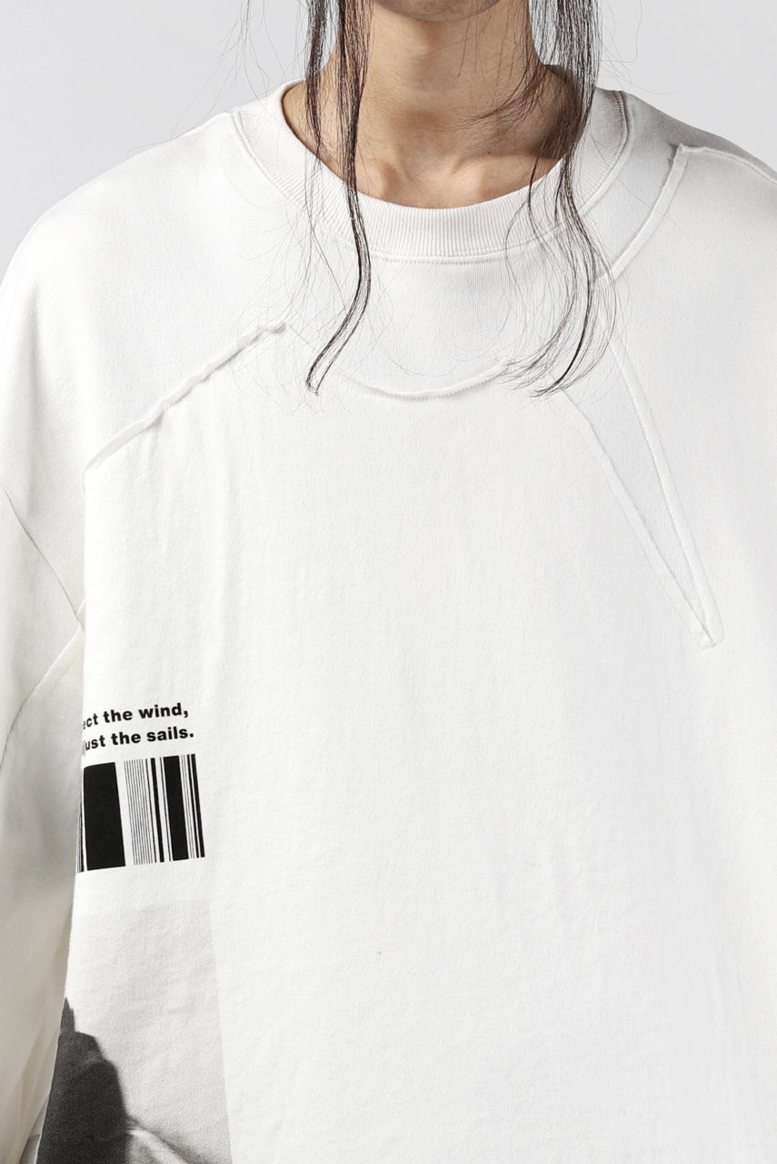 A.F ARTEFACT "ANSWERS" DOCKING SWEATER TOPS (WHITE)