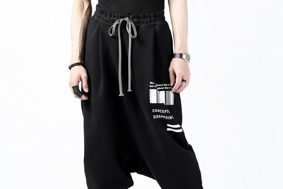 Load image into Gallery viewer, A.F ARTEFACT &quot;JOCKEY&quot; SWEATER SARROUEL PANTS (BLACK)