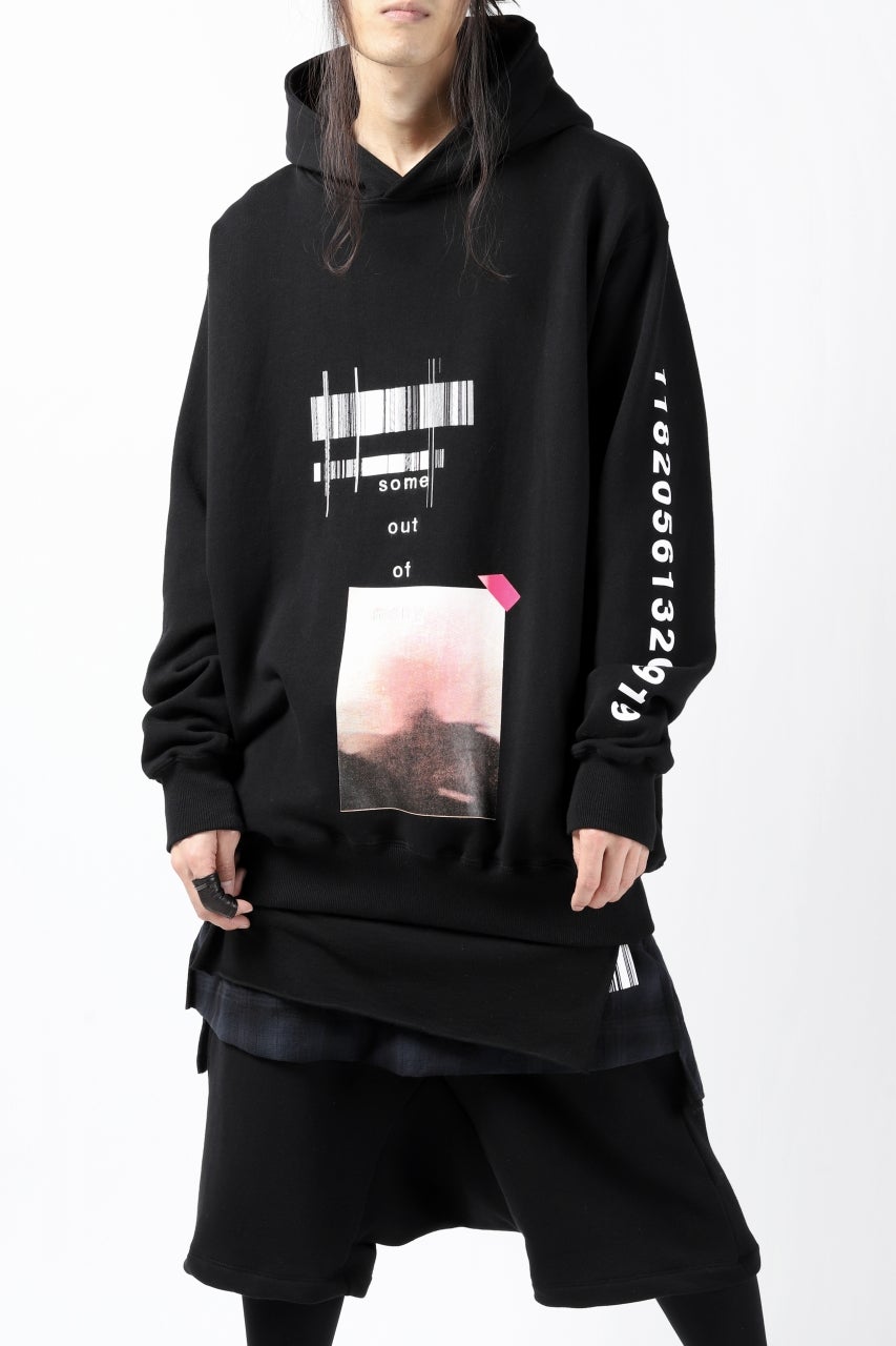 A.F ARTEFACT "Trunk-Show" NUMBERS SWEATER HOODIE (BLACK)