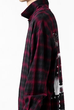 画像をギャラリービューアに読み込む, A.F ARTEFACT &quot;CLUELESS&quot; OMBRE CHECK SHIRT (BLACK x RED)