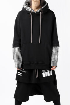 Load image into Gallery viewer, A.F ARTEFACT &quot;LAYERED&quot; SWEATER SHIRT HOODIE (BLACK x WHITE CHECK)