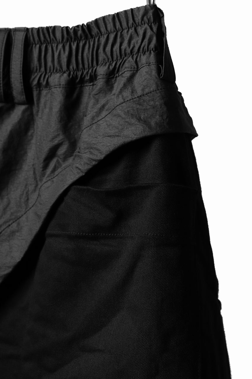 A.F ARTEFACT "COVER" SLASHED LAYER SHORTS (BLACK)