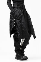 画像をギャラリービューアに読み込む, A.F ARTEFACT &quot;Trunk-Show&quot; COVERT LAYERED PANTS / LUXURY NYLON (BLACK)