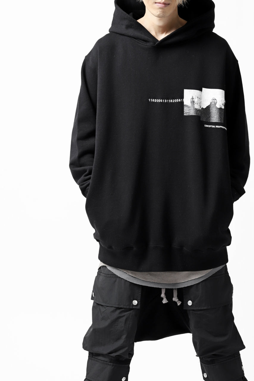 A.F ARTEFACT "CHEST" SWEATER HOODIE (BLACK)