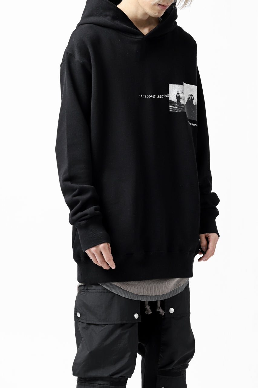 A.F ARTEFACT "CHEST" SWEATER HOODIE (BLACK)