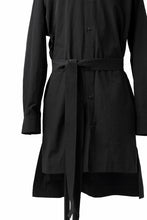Load image into Gallery viewer, A.F ARTEFACT SPRING LONG SHIRT COAT (BLACK)