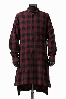 A.F ARTEFACT CHECK LONG GOWN SHIRT (RED x BLACK)