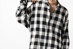 画像をギャラリービューアに読み込む, A.F ARTEFACT &quot;cell&quot; LONG GOWN CHECK SHIRT (BLACK x WHITE)