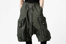 画像をギャラリービューアに読み込む, A.F ARTEFACT -BUSH- SARROUEL CARGO SHORTS (KHAKI)