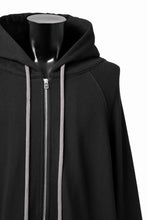 Load image into Gallery viewer, A.F ARTEFACT OVERSIZED COMBI ZIP HOODIE  / KNIT &amp; SWEAT (ALL BLACK)