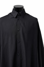 Load image into Gallery viewer, A.F ARTEFACT -CCN- DRAPE OVER SHIRT / TROPICAL (D.GREY)