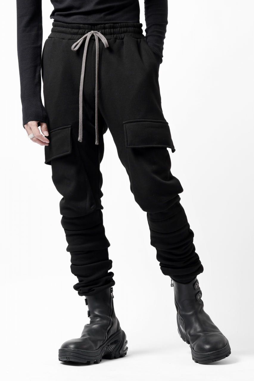 Load image into Gallery viewer, A.F ARTEFACT SLIM CARGO POCKET PANTS / BOMBER HEAT® (BLACK)