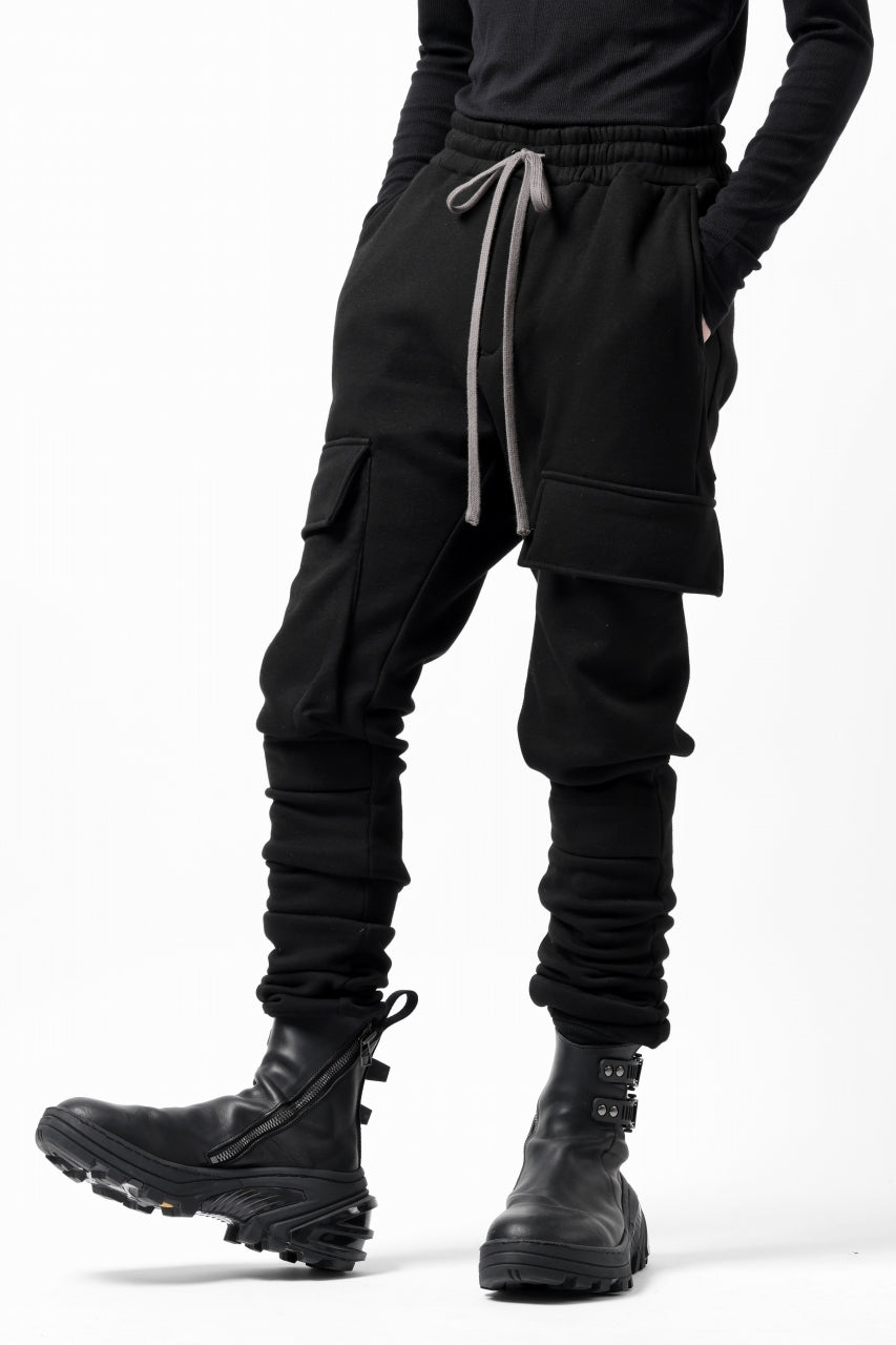 Load image into Gallery viewer, A.F ARTEFACT SLIM CARGO POCKET PANTS / BOMBER HEAT® (BLACK)