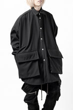 Load image into Gallery viewer, A.F ARTEFACT COCOON SHIRT JACKET / BONDING NYLON x FLEECE (BLACK)