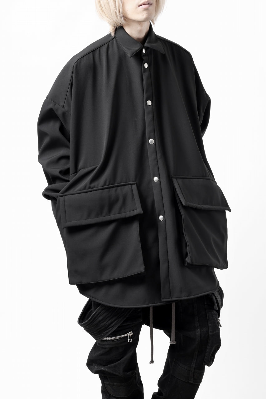 A.F ARTEFACT COCOON SHIRT JACKET / BONDING NYLON x FLEECE (BLACK)