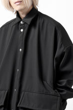 画像をギャラリービューアに読み込む, A.F ARTEFACT COCOON SHIRT JACKET / BONDING NYLON x FLEECE (BLACK)