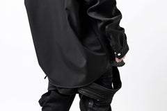 Load image into Gallery viewer, A.F ARTEFACT COCOON SHIRT JACKET / BONDING NYLON x FLEECE (BLACK)