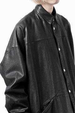 Load image into Gallery viewer, A.F ARTEFACT LEATHER COCOON SHIRT JACKET / GOAT SKIN (BLACK)