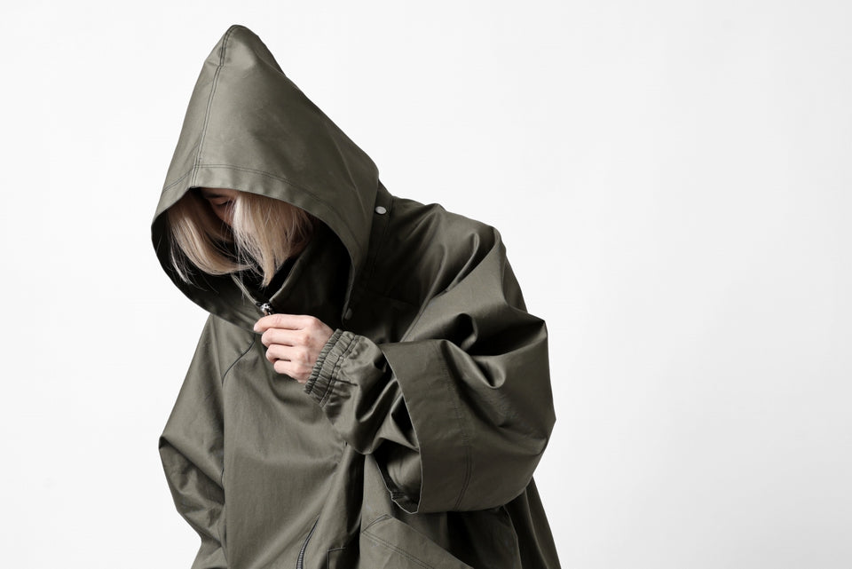 Load image into Gallery viewer, A.F ARTEFACT OVER SIZED ZIP HOODIE JACKET / COATING COTTON GABARDINE (KHAKI)