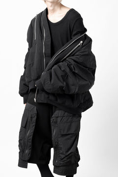 Load image into Gallery viewer, A.F ARTEFACT REVERSIBLE &quot;BOMBER&quot; MA-1 JACKET (BLACK x DARK ORANGE)