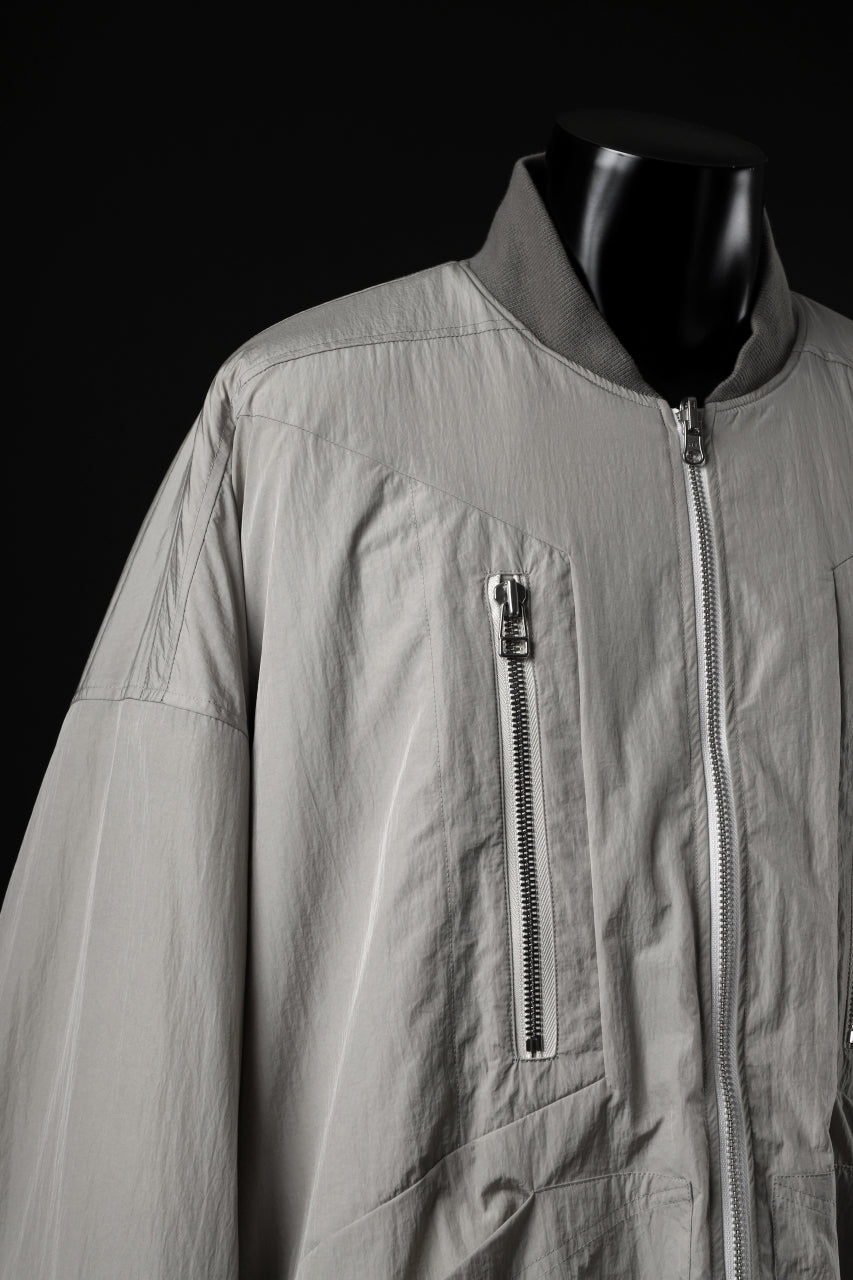 A.F ARTEFACT REVERSIBLE "BOMBER" MA-1 JACKET (IVORY x IVORY)