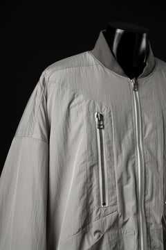 Load image into Gallery viewer, A.F ARTEFACT REVERSIBLE &quot;BOMBER&quot; MA-1 JACKET (IVORY x IVORY)