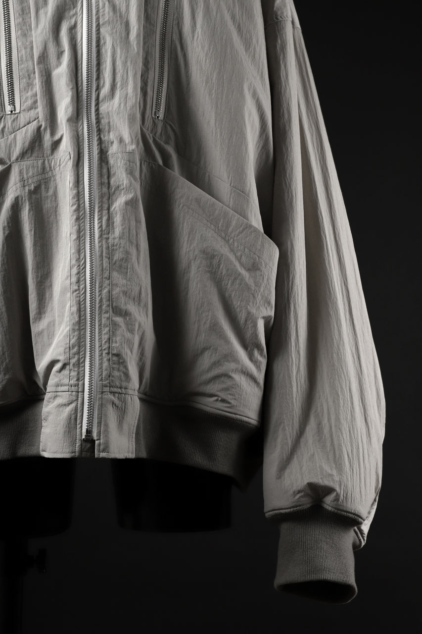 A.F ARTEFACT REVERSIBLE "BOMBER" MA-1 JACKET (IVORY x IVORY)