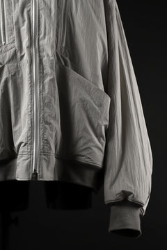 Load image into Gallery viewer, A.F ARTEFACT REVERSIBLE &quot;BOMBER&quot; MA-1 JACKET (IVORY x IVORY)