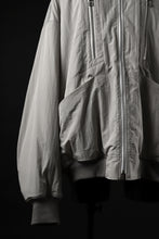 Load image into Gallery viewer, A.F ARTEFACT REVERSIBLE &quot;BOMBER&quot; MA-1 JACKET (IVORY x IVORY)