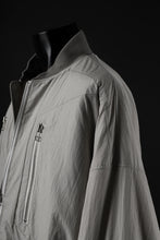 Load image into Gallery viewer, A.F ARTEFACT REVERSIBLE &quot;BOMBER&quot; MA-1 JACKET (IVORY x IVORY)