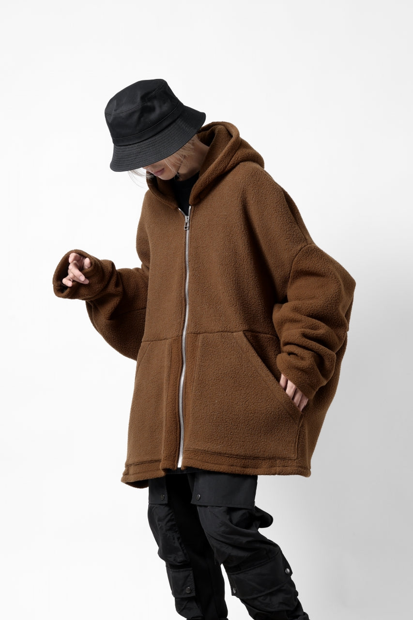 A.F ARTEFACT SHERPA ZIP HOODED JACKET (BROWN)