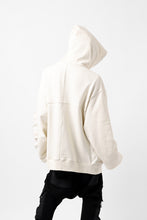 画像をギャラリービューアに読み込む, A.F ARTEFACT FLAP-DETAIL COMBINATION HOODIE / COTTON SWEAT (IVORY)