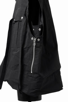 Load image into Gallery viewer, A.F ARTEFACT DOUBLE-LAYERED WORK VEST (BLACK)