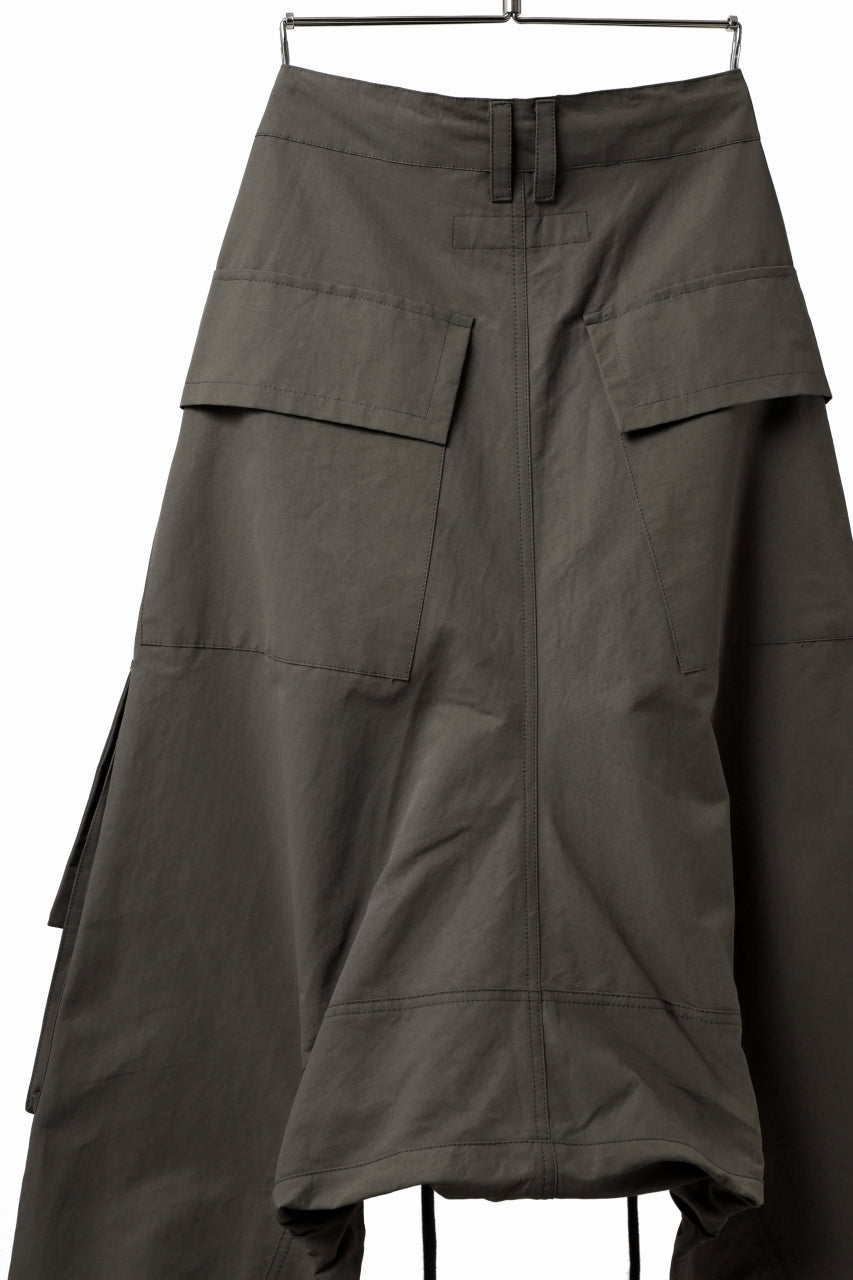 A.F ARTEFACT MILITARY SARROUEL WIDE PANTS (KHAKI)