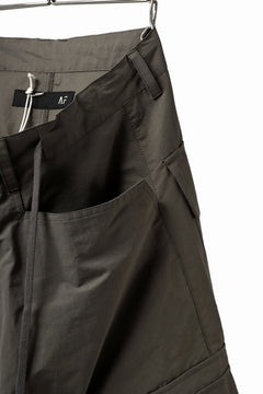 画像をギャラリービューアに読み込む, A.F ARTEFACT MILITARY SARROUEL WIDE PANTS (KHAKI)