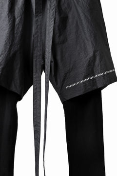 画像をギャラリービューアに読み込む, A.F ARTEFACT &quot;Trunk-Show&quot; SHORT LAYERED TROUSERS / SALT SHRINK NYLON &amp; WAFFLE (BLACK)