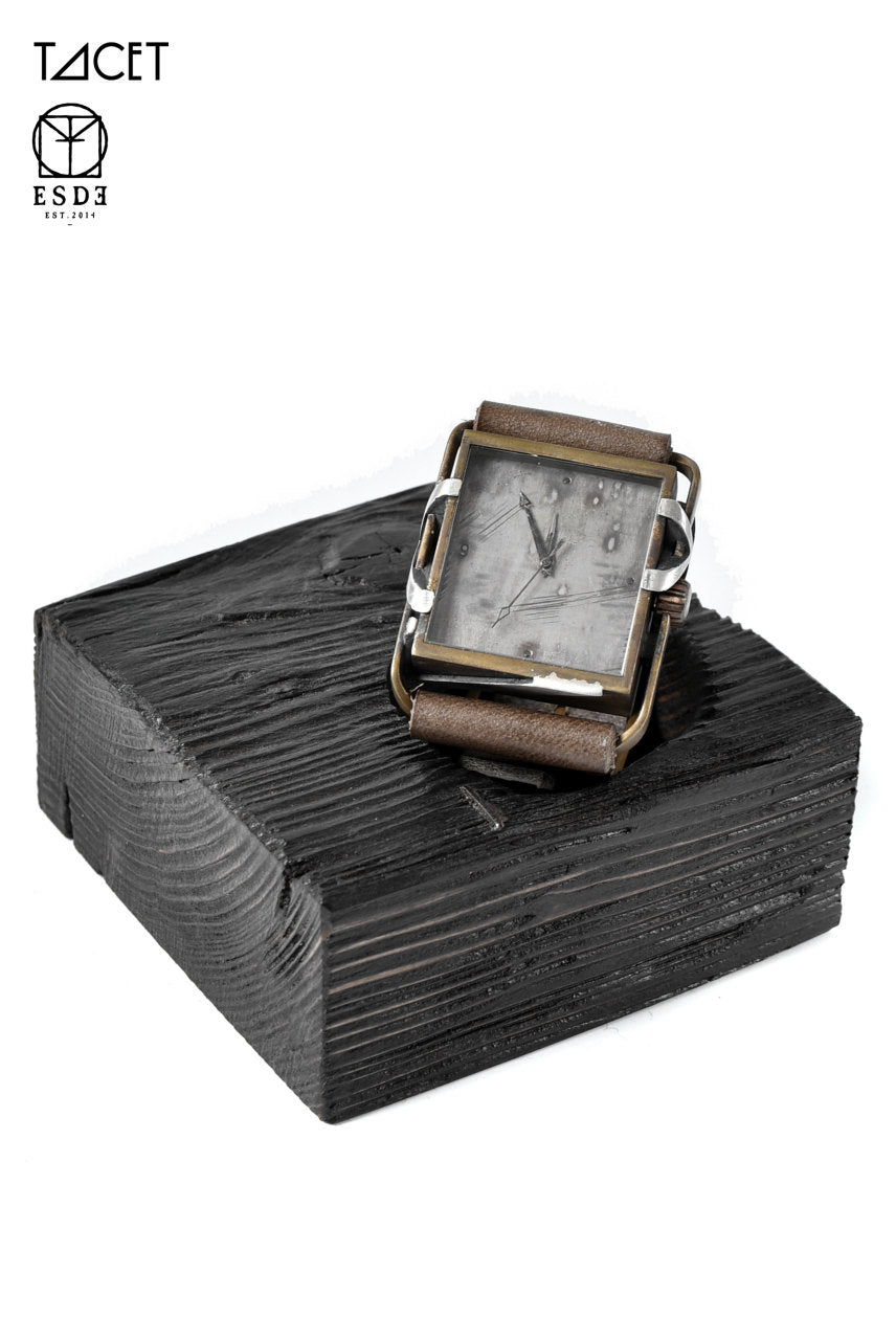 TACET x ESDE - Pyramid watch in brass with Black Diamond (Automatic)